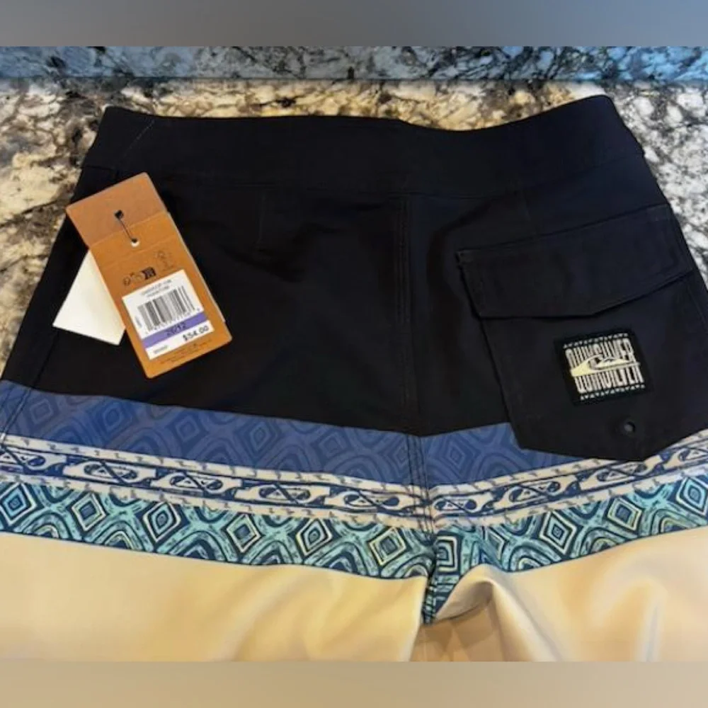QUICKSILVER Surfsilk Global Heat SWIM Board Shorts, size 26- boys 12 NWT
